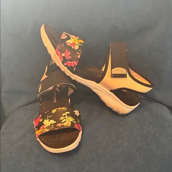 Anne Klein sport size 7.5 valcro Women's Floral Sandals - Black and Multicolor - Picture 2 of 7